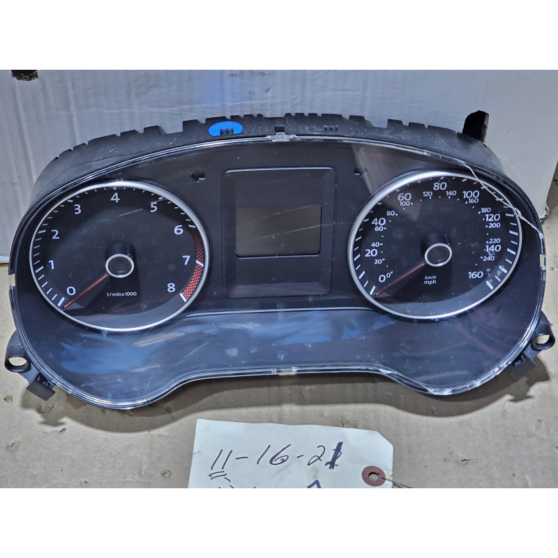 5C6920953B Volkswagen Jetta Speedometer Instrument Gauge Cluster 2014-2015