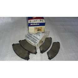 19121389 Buick LaCrosse Ceramic Front Brake Pads 2005-2009