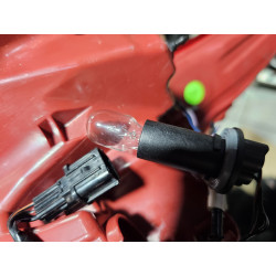 92402-S2500 Hyundai Santa Fe Right Halogen Tail Lamp 2021-2023