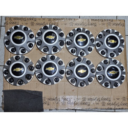 9597819 Chevrolet Silverado 2500 HD Wheel Rim Center Cover Cap (8 Lug)