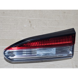 81580-0A140 Toyota Corolla Cross Right Inner LED Tail Lamp 2022-2024