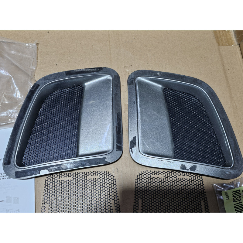 Ford Mustang GT Roush Front Bumper Grills 2005-2009