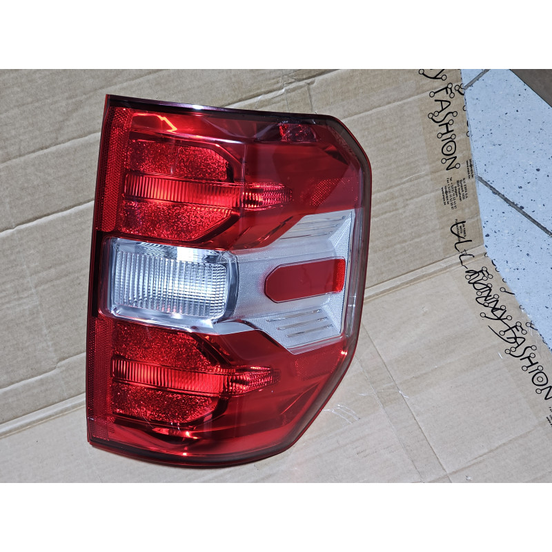 NZ6B-13404-AD Ford Maverick Right Tail Lamp Base 2022-2025