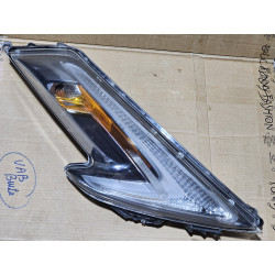 Nissan Juke Right LED Park Turn Signal Headlight 2015-2017