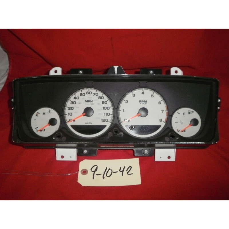 04671806AK Dodge Neon Instrument Cluster 2003-2005 04828822AC