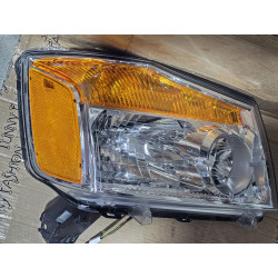 26010-9FF0A Nissan Titan Right Halogen Headlight 2008-2015 26010-9FD0A