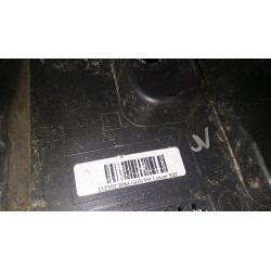 Cadillac ELR Right Fog Lamp Lower Front Bracket 2014-2016