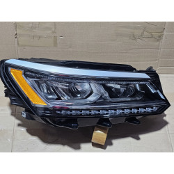 561941036A Volkswagen Passat B7 Right Full LED Headlight 2016-2019