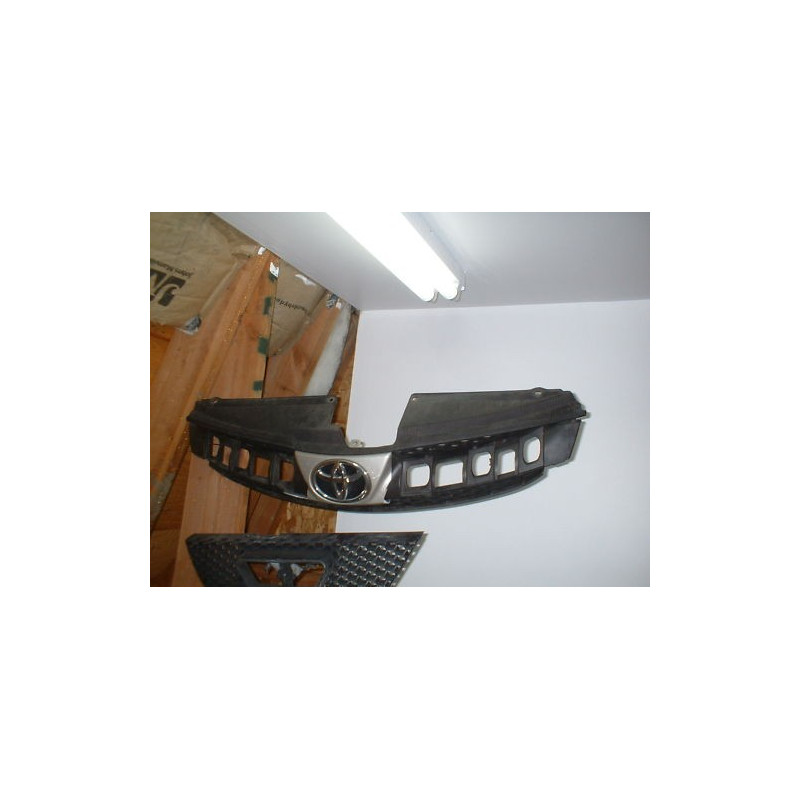 53101-AE050 Toyota Sienna Grille Insert Frame with Logo 2006-2010