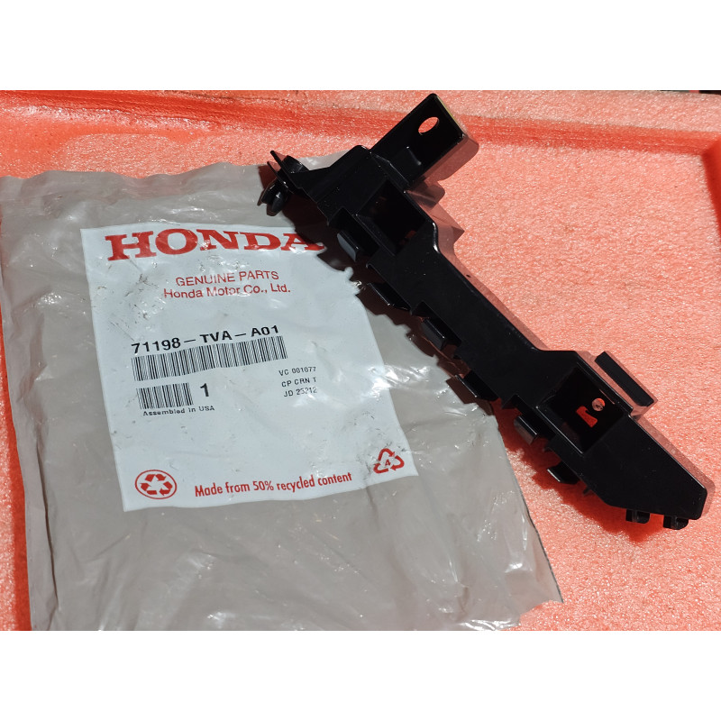 71198-TVA-A01 Honda Accord Front Bumper Left Side Spacer Bracket 2018-2022