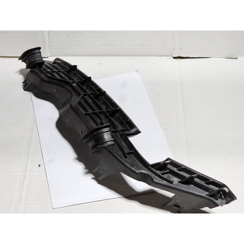 10600021520 Volvo XC60 Right Headlight Lower Bracket 2017-2025