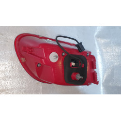 95B945094G Porsche Macan Right LED Inner Tail Lamp 2015-2017