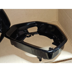 84743817 Chevrolet Corvette Right Mirror Housing Frame Bezel 2020-2025