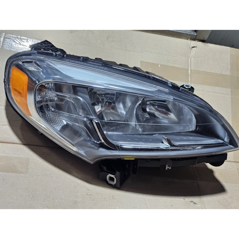 52139010 Dodge ProMaster City Right Halogen Headlight 2015-2022