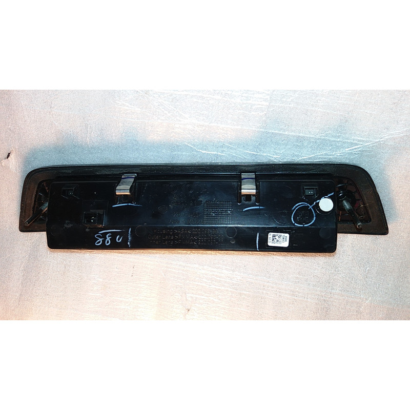 81570-04050 Toyota Tacoma Third Brake LED Stop Lamp 2016-2023 81570-04051