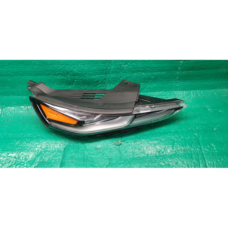 92208-S2000 Hyundai Santa Fe Right LED Running Daytime Headlight 2019-2020
