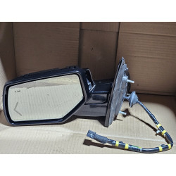 23385534 GMC Yukon Left Power Fold Blind Spot Auto Dim Turn Signal Mirror