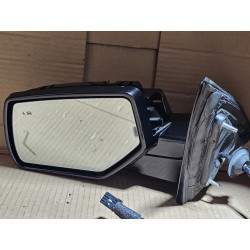 23385534 GMC Yukon Left Power Fold Blind Spot Auto Dim Turn Signal Mirror