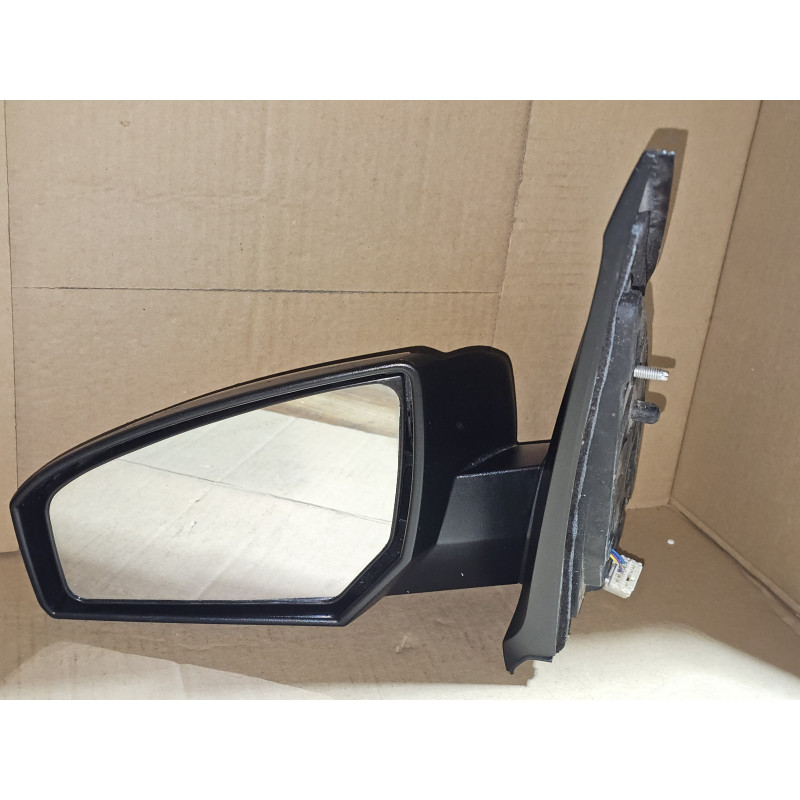 96302-ET01E Nissan Sentra Left Power Mirror 2007-2012