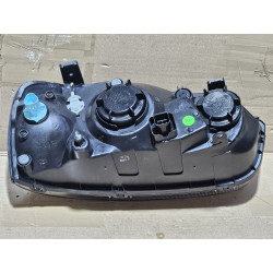 Hyundai Elantra Left Halogen Headlight 2001-2006