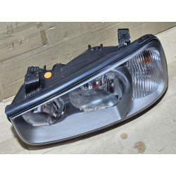 Hyundai Elantra Left Halogen Headlight 2001-2006