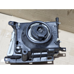 81110-04090 Toyota Tacoma Right Headlight 1997-2000