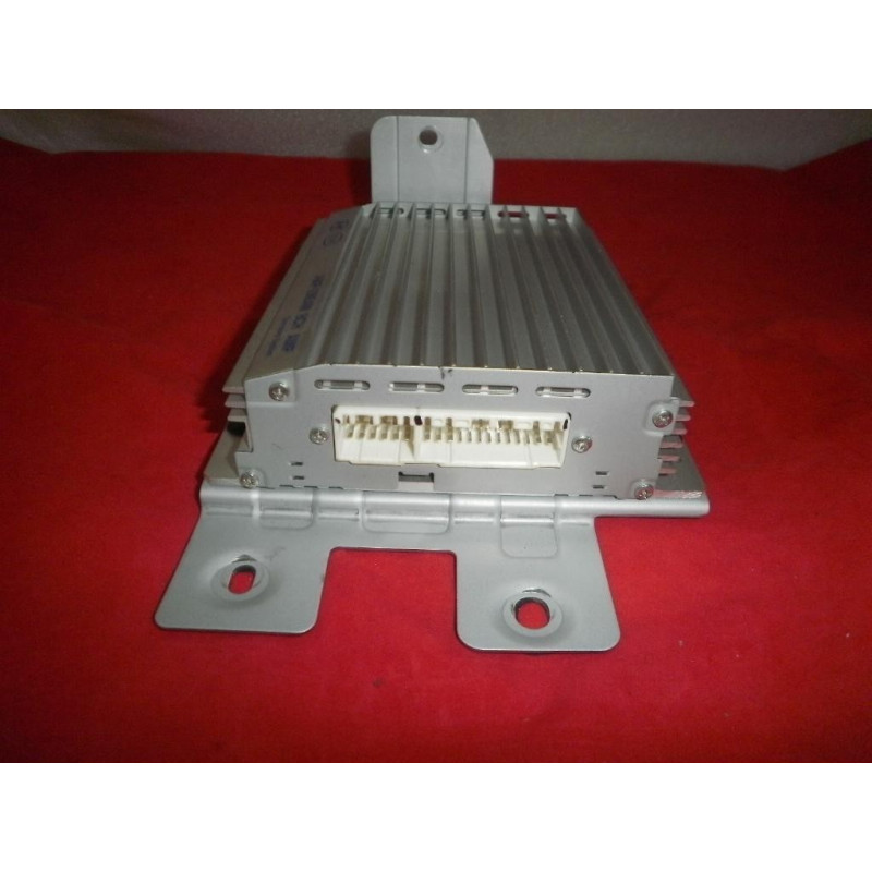 96370-2K000 Kia Soul 8 Channel Premium Stereo Sound System Radio Amplifier
