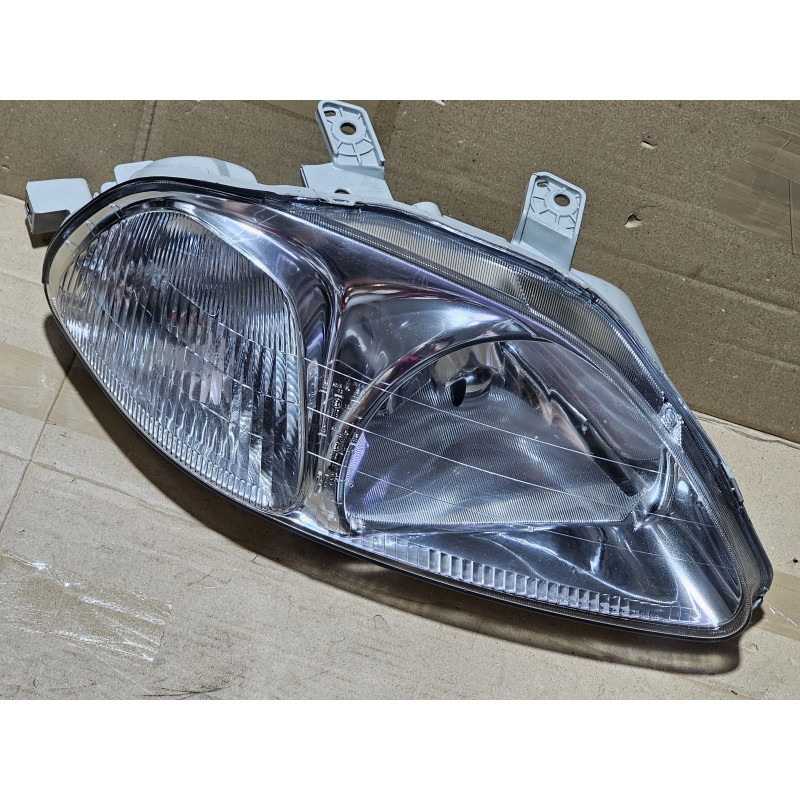 Honda Civic Right Halogen Headlight 1996-1999