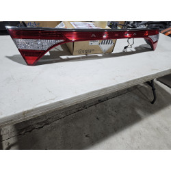 92401-3V03 Hyundai Azera Tailgate Center LED Tail Lamp 2012-2017 92401-3V13