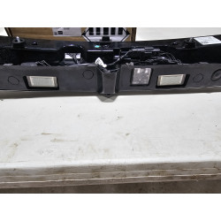 NL7B-13B433-AN Lincoln Navigator Tailgate Center LED Tail Lamp 2022-2024
