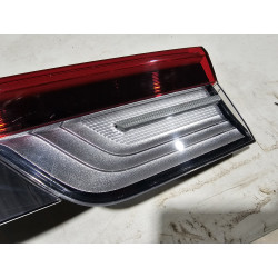 NL7B-13B433-AN Lincoln Navigator Tailgate Center LED Tail Lamp 2022-2024