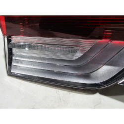 NL7B-13B433-AN Lincoln Navigator Tailgate Center LED Tail Lamp 2022-2024