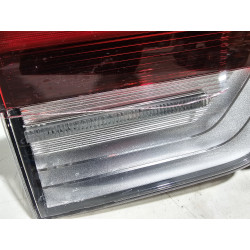 NL7B-13B433-AN Lincoln Navigator Tailgate Center LED Tail Lamp 2022-2024