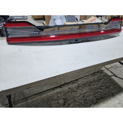 JL7B-13B433-AR Lincoln Navigator LED Third Brake Center Tail Lamp 2018-2021