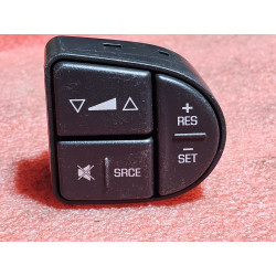 22719860 Chevrolet Equinox Steering Wheel Radio Cruise Control Switch