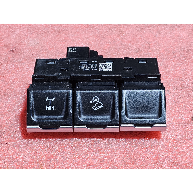 85537948 Chevrolet Silverado Chassis Control Switch