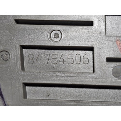23182045 Cadillac Escalade Grille Logo Emblem 2015-2024 84754506