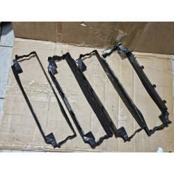 M2DB-8314-BB Ford Bronco Air Shutter Deflector Trim 2021-2025 M2DZ-8327-B