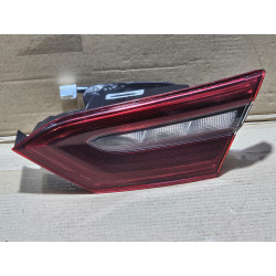 81580-06780 Toyota Camry Right Inner LED Tail Lamp 2018-2019