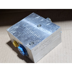 HF30004B53-C-150 Caterpillar Parker Hydraulic Valve