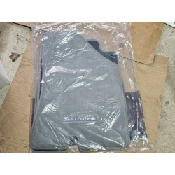 08140-2B511J4 Hyundai Santa Fe Carpet Floor Mats Set 2008 081402B510J4