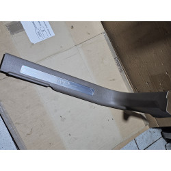 23433408 GMC Yukon Left Front Sill Scuff Plate Trim Cover 2015-2020