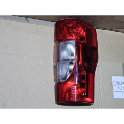 LC3B-13B504-A Ford F-250 Super Duty Right Halogen Tail Lamp 2020-2022