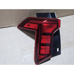 Kia Carnival Left Halogen Tail Lamp 2025-2026