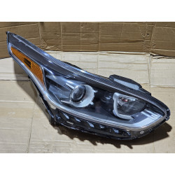 92102-M7000 Kia Forte Right Halogen Headlight 2019-2021