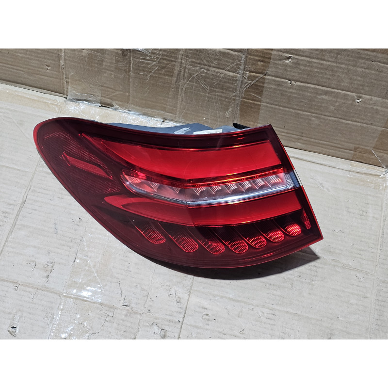 A2539061100 Mercedes-Benz GLC Left LED Tail Lamp 2016-2019