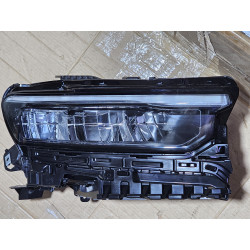 68606228AB Jeep Grand Cherokee Right Performance LED Headlight Base Auto