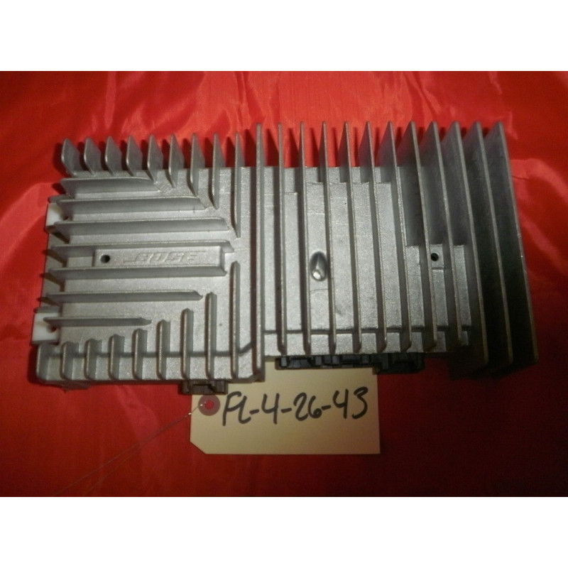 15937320 Cadillac Escalade Bose Radio Amplifier 2007-2011