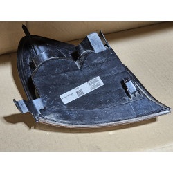 81510-0C020 Toyota Tundra Right Turn Signal Lamp 2001-2004