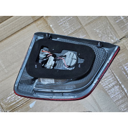 92406-1U000 Kia Sorento Right Inner Tail Lamp 2011-2013